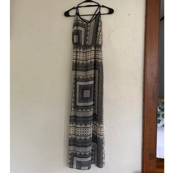 Very J women’s dress medium beige black Maxi long Geometric pattern Sheer boho - Picture 1 of 4